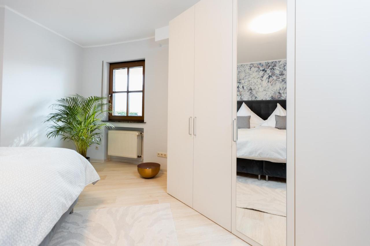 Erholung In Der Natur In Moselnahe, King Size Bett, Netflix, Waschmaschine, Trockner Bengel Esterno foto