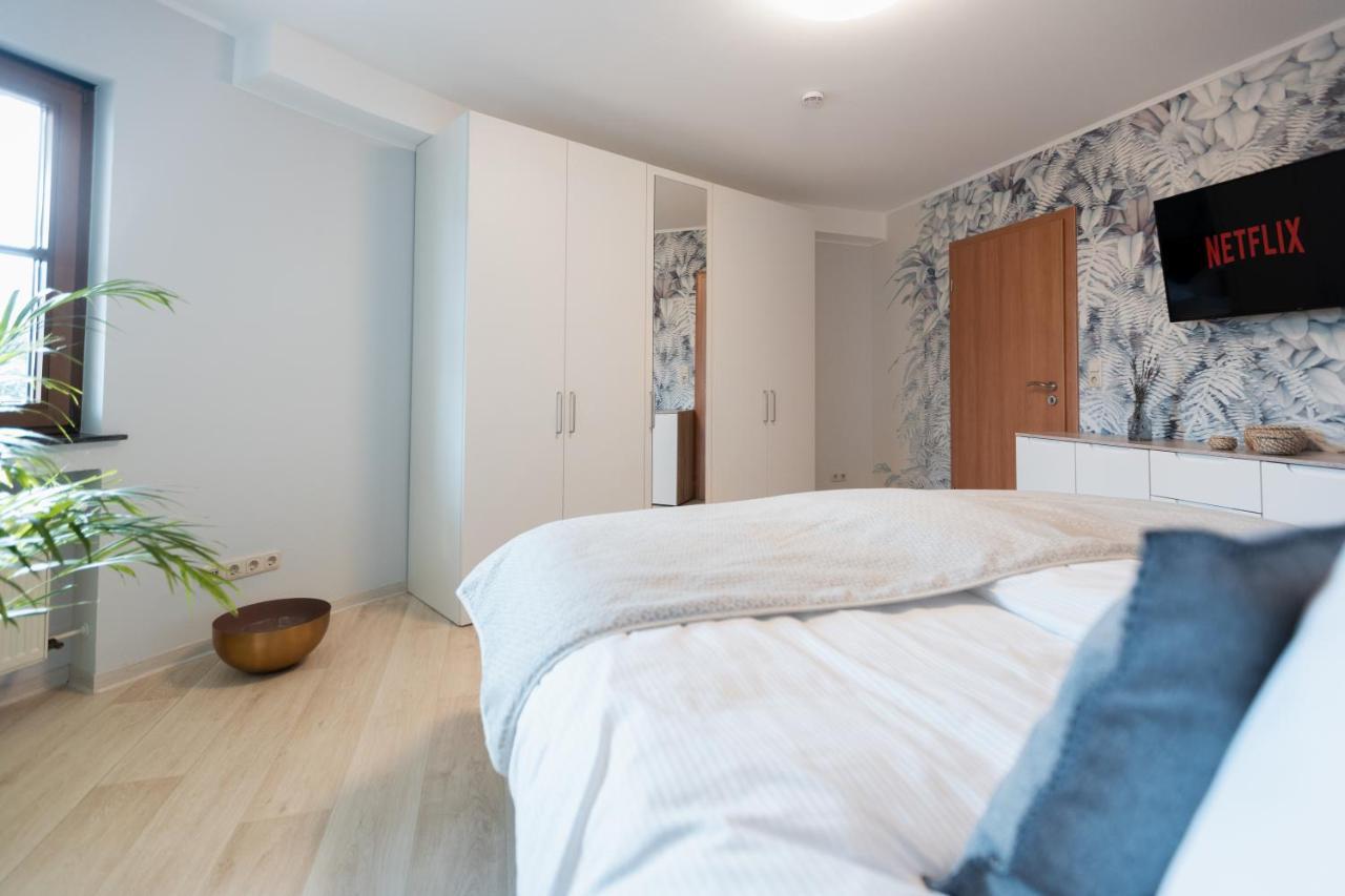 Erholung In Der Natur In Moselnahe, King Size Bett, Netflix, Waschmaschine, Trockner Bengel Esterno foto
